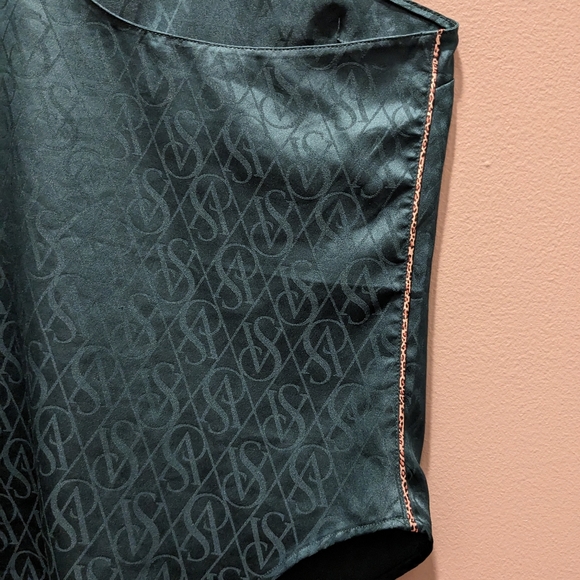 Victoria Secret Size XL Cami Top Animal Print Accent Intimate Sleepwear PJ Green - Picture 3 of 11